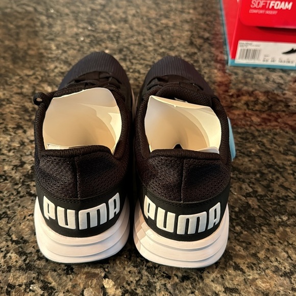 Puma men’s Enzo street knit black and white NIB 10.5 - Picture 2 of 8